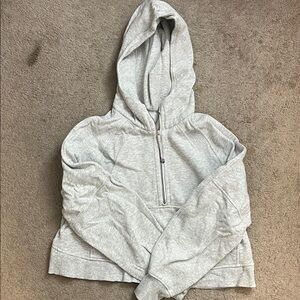 lululemon cropped scuba